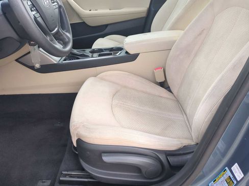 Used 2016 Hyundai Sonata SE image 16