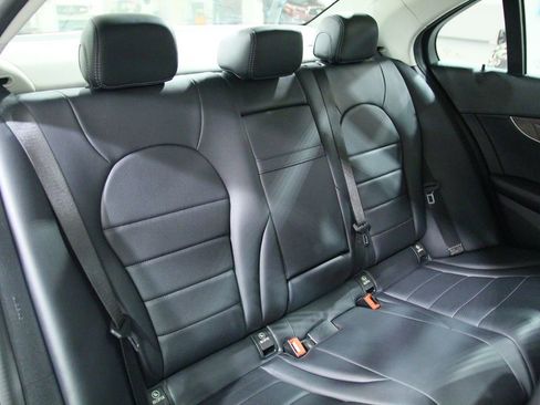 Certified 2018 Mercedes-Benz C 300 4MATIC Sedan image 28