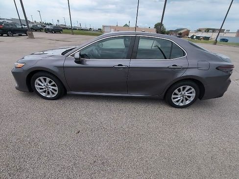 Used 2023 Toyota Camry LE FWD image 9