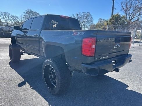 Used 2018 Chevrolet Silverado 1500 LT w/ All Star Edition image 3