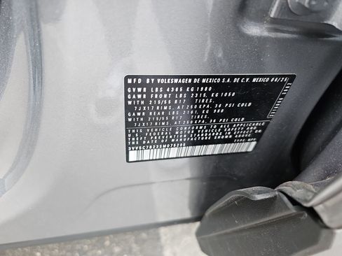 Used 2025 Volkswagen Taos S FWD image 9