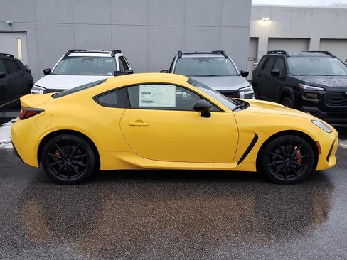 New 2026 Subaru BRZ Series.Yellow RWD image 2