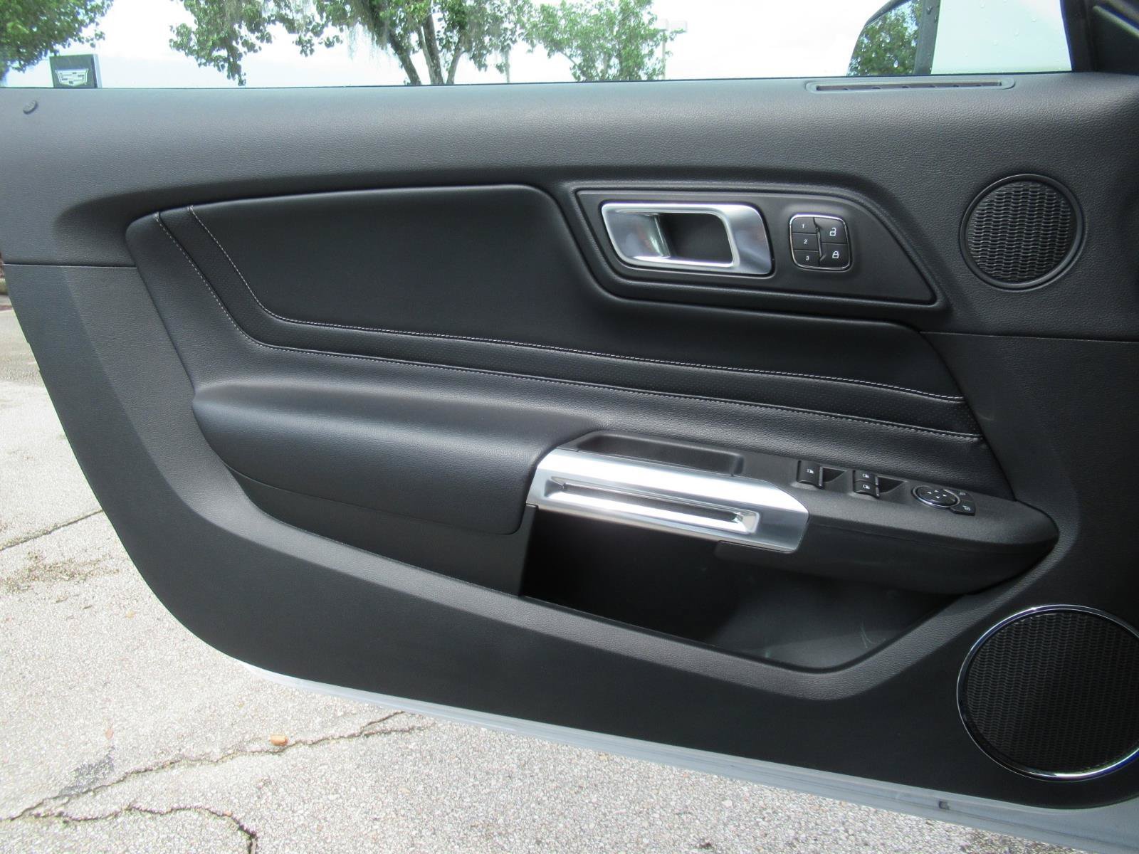 Used 2020 Ford Mustang GT Premium w/ Equipment Group 401A RWD image 19