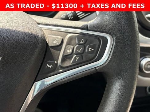 Used 2018 Chevrolet Equinox LS FWD image 21