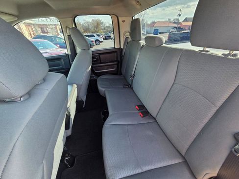 Used 2015 RAM 1500 Express image 13