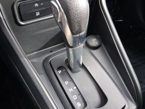 Used 2020 Ford EcoSport S image 24