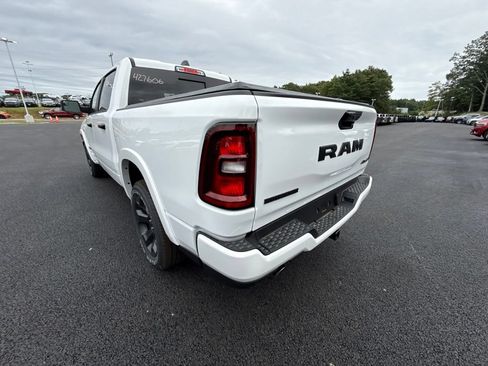 New 2026 RAM 1500 Big Horn AWD/4WD image 3