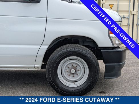 Certified 2024 Ford E-350 and Econoline 350 Super Duty w/ Power Windows & Locks Group RWD image 12