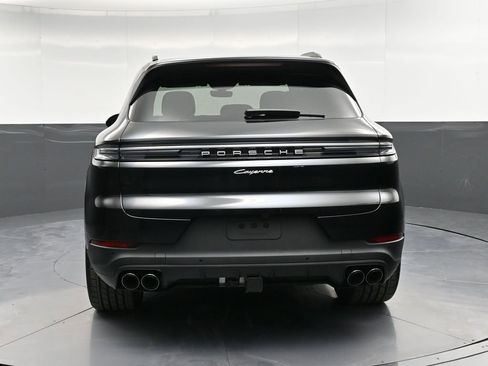 New 2026 Porsche Cayenne AWD/4WD image 7