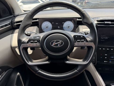 Used 2023 Hyundai Tucson Limited AWD/4WD image 15