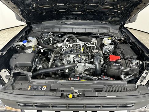 Used 2025 Ford Bronco Big Bend image 32