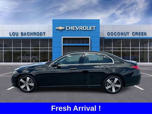 Used 2025 Mercedes-Benz C 300 Sedan image 5