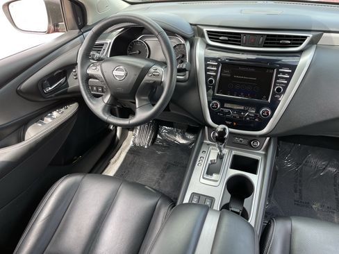 Used 2019 Nissan Murano SL w/ SL Technology Package FWD image 12