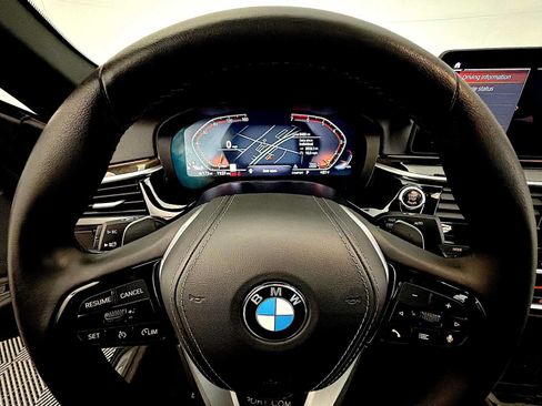 Certified 2023 BMW 530i xDrive w/ Convenience Package AWD/4WD image 13