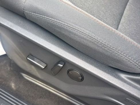 Used 2025 Ford Expedition Active AWD/4WD image 22