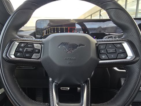 Used 2024 Ford Mustang GT Premium RWD image 23