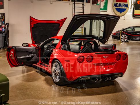 Used 2007 Chevrolet Corvette Z06 w/ Preferred Equipment Group RWD image 69