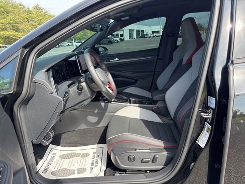 Certified 2025 Volkswagen GTI Autobahn FWD image 14