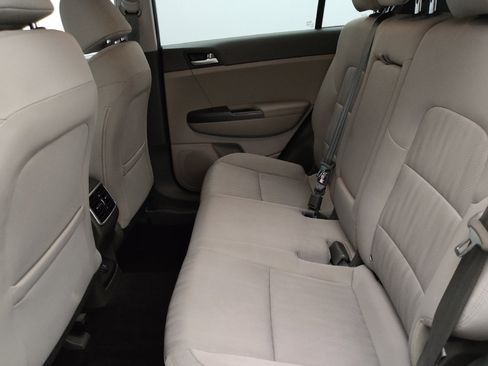 Used 2019 Kia Sportage LX FWD image 18