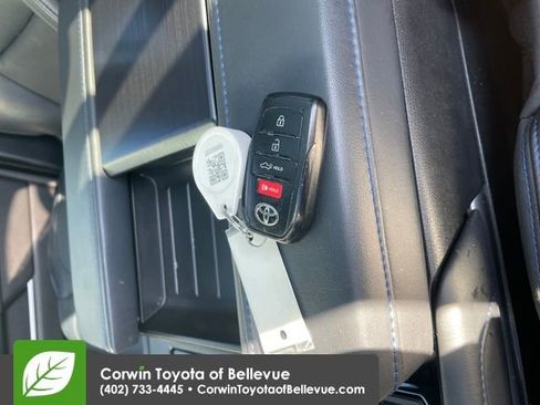 Used 2024 Toyota Tundra Platinum image 29