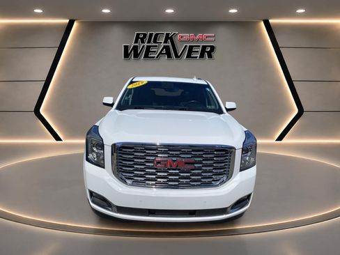Used 2019 GMC Yukon Denali AWD/4WD image 9