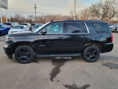 Used 2017 Chevrolet Tahoe LT w/ Luxury Package AWD/4WD image 7