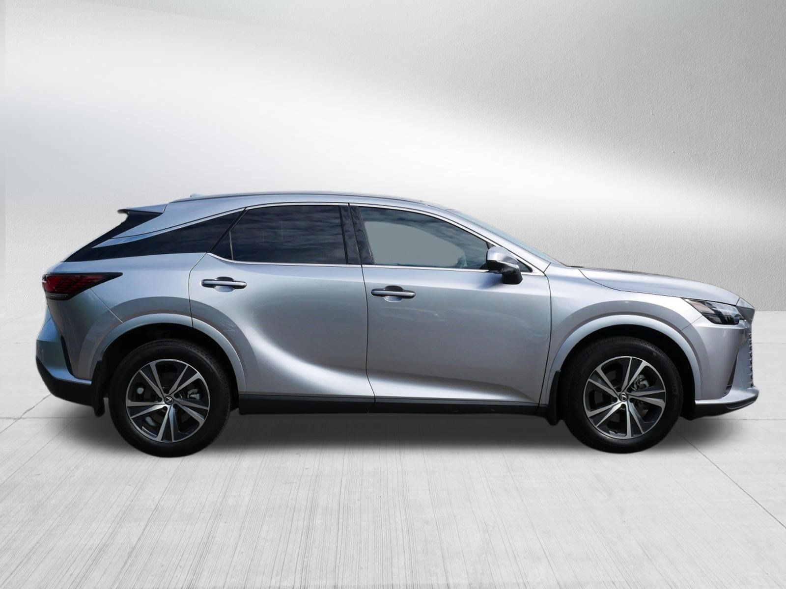 Used 2025 Lexus RX 350 Premium w/ Convenience Package AWD/4WD image 8