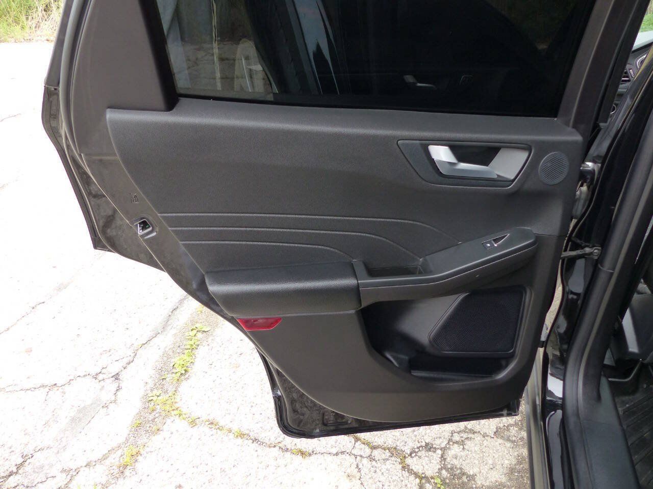 Used 2024 Ford Escape Active w/ Tech Pack #2 AWD/4WD image 36