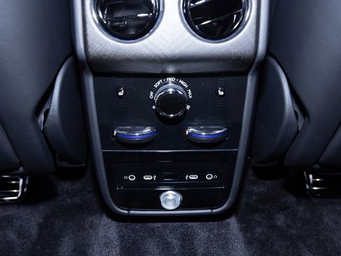 New 2025 Rolls-Royce Cullinan image 47