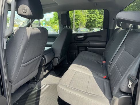 Certified 2022 Chevrolet Silverado 1500 Custom AWD/4WD image 16
