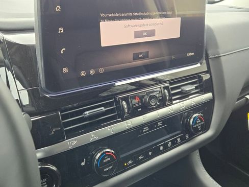 New 2026 Nissan Pathfinder SV image 25