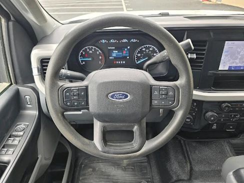 Used 2025 Ford F250 XL w/ FX4 Off-Road Package AWD/4WD image 13