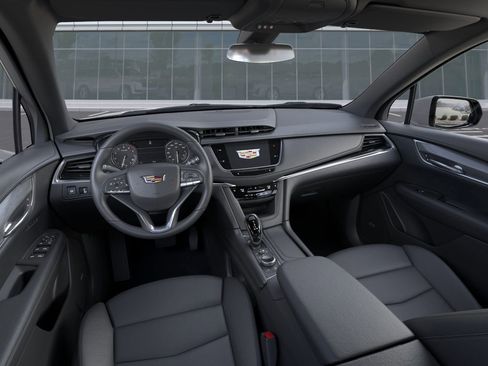 New 2025 Cadillac XT6 Luxury image 15