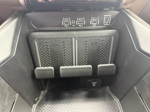 Used 2026 RAM 2500 Limited AWD/4WD image 28