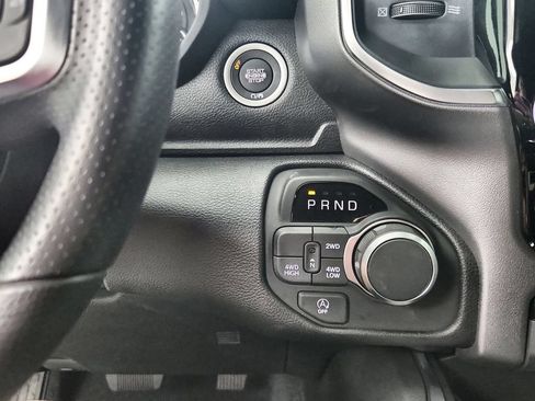 New 2026 RAM 1500 Express AWD/4WD image 26