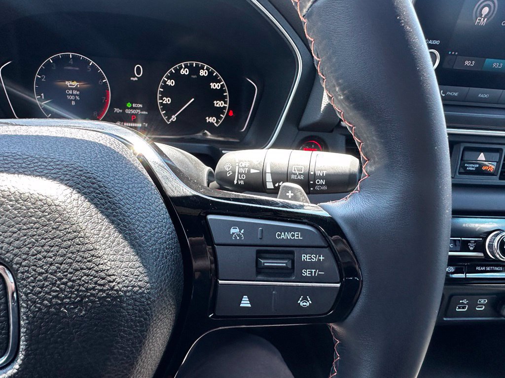 Certified 2024 Honda Pilot Sport image 32