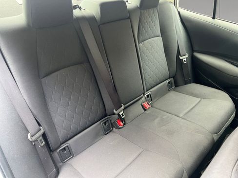 Used 2020 Toyota Corolla LE FWD image 17