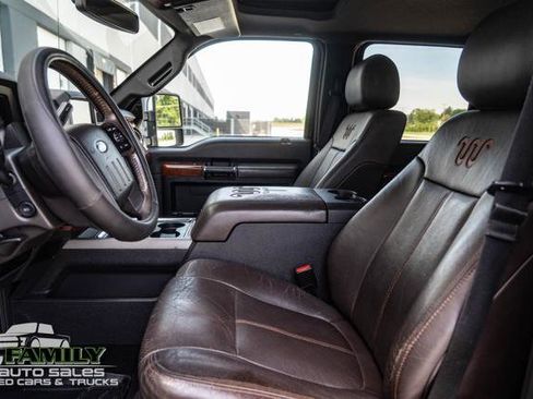 Used 2016 Ford F250 King Ranch w/ FX4 Off-Road Package AWD/4WD image 20
