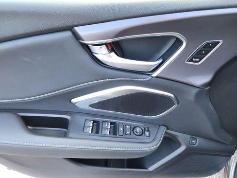 Certified 2026 Acura RDX SH-AWD image 17