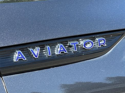 Certified 2020 Lincoln Aviator Grand Touring w/ Equipment Group 301A AWD/4WD image 27