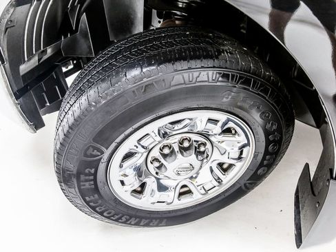Used 2020 Nissan NV 3500 SL RWD image 10