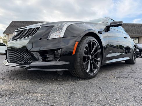 Used 2017 Cadillac ATS V w/ Luxury Package image 4