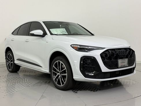 New 2026 Audi Q5 Premium Plus image 7