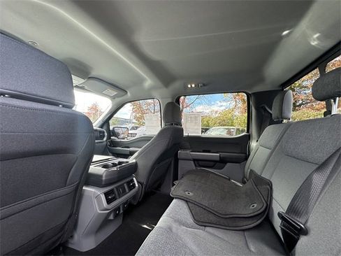 Certified 2024 Ford F150 XLT w/ Equipment Group 302A MID image 18