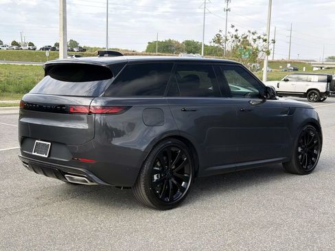 New 2026 Land Rover Range Rover Sport SE AWD/4WD image 5