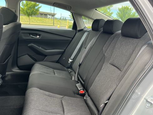 Used 2025 Honda Accord SE image 14