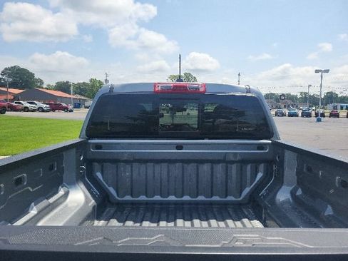 New 2026 Chevrolet Colorado W/T w/ WT Custom Package AWD/4WD image 11