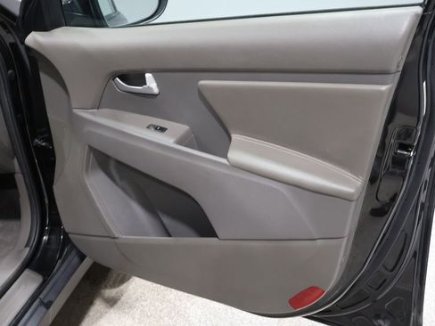 Used 2015 Kia Sportage LX image 23