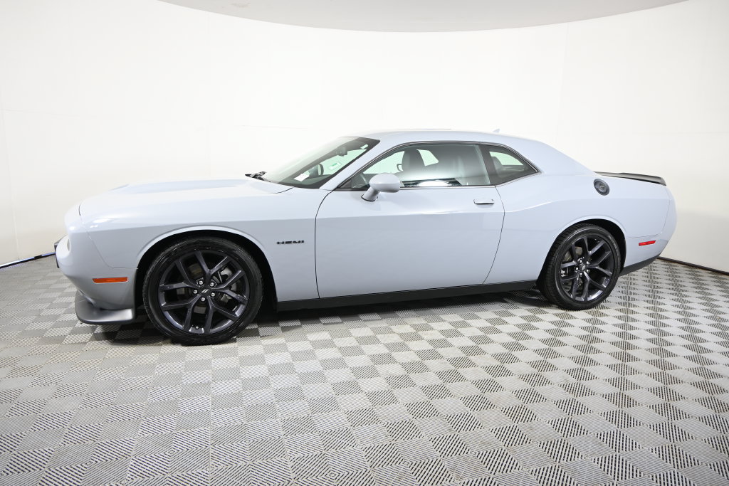 Used 2022 Dodge Challenger R/T w/ Plus Package RWD image 2