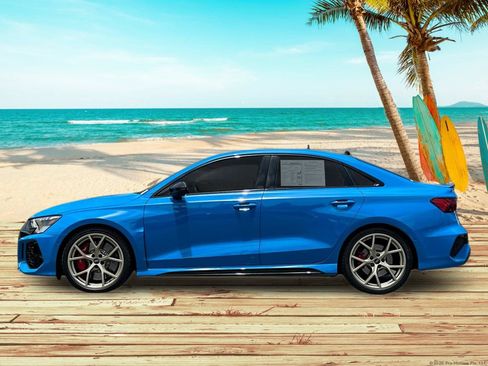 Used 2022 Audi RS 3 AWD/4WD image 3